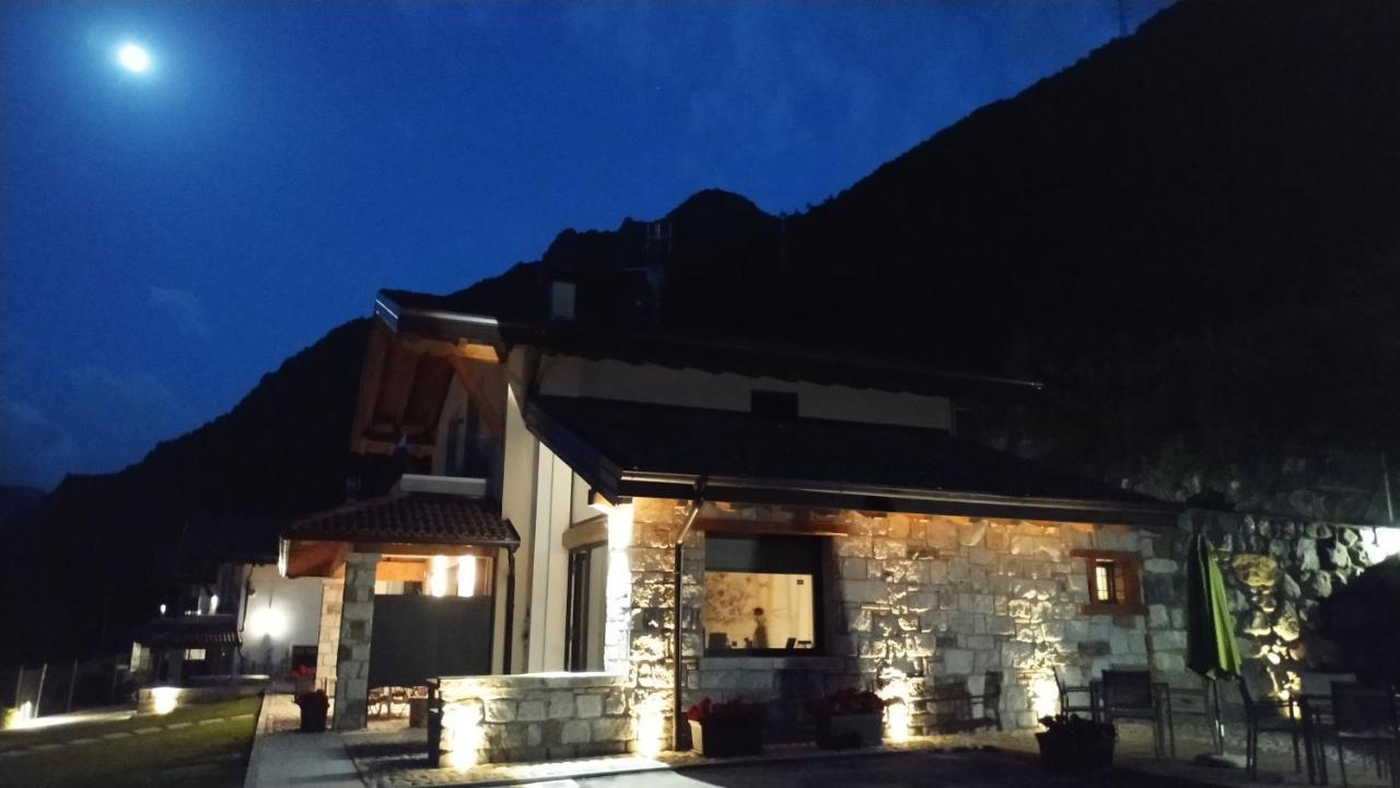 Rocca D'Anfo B&B-Apartments Lake View ภายนอก รูปภาพ