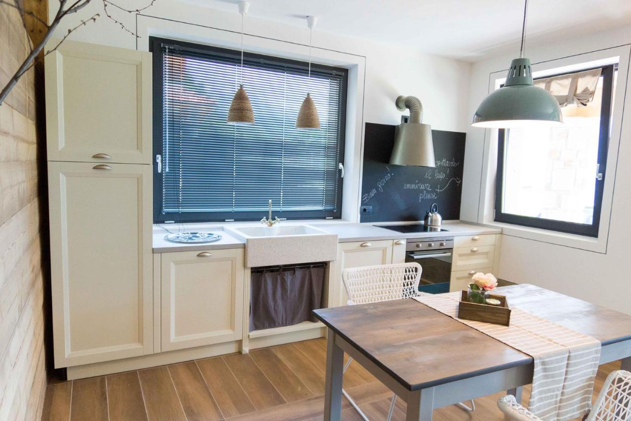 Rocca D'Anfo B&B-Apartments Lake View ภายนอก รูปภาพ